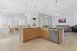 5192 S Marigold Way, Gilbert, AZ 85298 - Photo 5