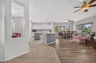 17746 W Calistoga Dr, Surprise, AZ 85387 - Photo 9
