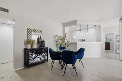 18602 N 136th Drive, Sun City West, AZ 85375 - Photo 9