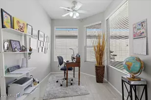 18602 N 136th Dr, Sun City West, AZ 85375 - Photo 17