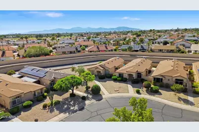 18602 N 136th Drive, Sun City West, AZ 85375 - Photo 33