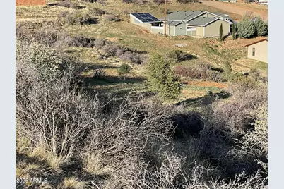 18207 S Tawny Lane #149, Peeples Valley, AZ 86332 - Photo 3