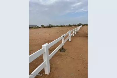 22218 W Dixileta Drive #-, Wittmann, AZ 85361 - Photo 3