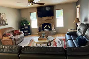 19023 N 92nd Ave, Peoria, AZ 85382 - Photo 11