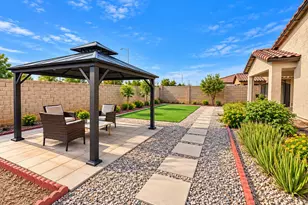 7416 S 34th Ln, Phoenix, AZ 85041 - Photo 11