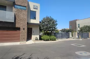 901 S Smith Rd, Tempe, AZ 85281 - Photo 1