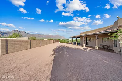 2050 S Marlow Road, Apache Junction, AZ 85119 - Photo 7