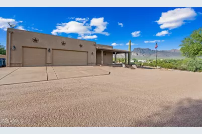 2050 S Marlow Road, Apache Junction, AZ 85119 - Photo 9