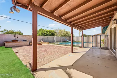 8610 N 42nd Drive, Phoenix, AZ 85051 - Photo 31