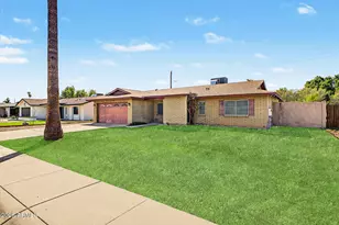 8610 N 42nd Dr, Phoenix, AZ 85051 - Photo 3