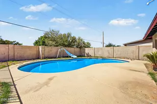 8610 N 42nd Dr, Phoenix, AZ 85051 - Photo 27