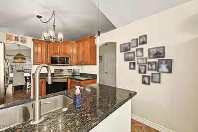 731 E Park Avenue, Chandler, AZ 85225 - Photo 13