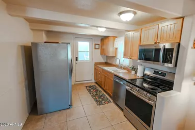 17200 W Bell Road #1806, Surprise, AZ 85374 - Photo 7