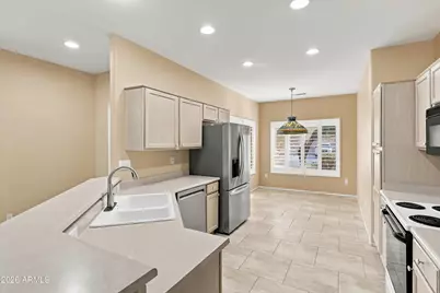 16386 W Crater Lane, Surprise, AZ 85374 - Photo 11