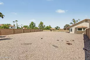 2336 W Highland Ct, Chandler, AZ 85224 - Photo 43