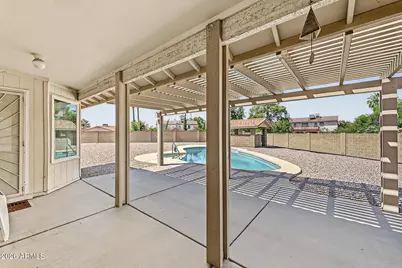 2336 W Highland Court, Chandler, AZ 85224 - Photo 9