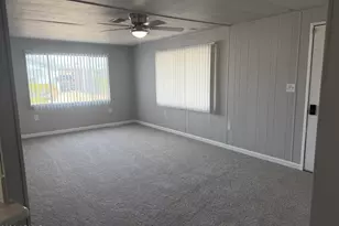 10701 N 99th Ave, Peoria, AZ 85345 - Photo 17