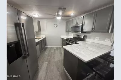 10701 N 99th Avenue #211, Peoria, AZ 85345 - Photo 3