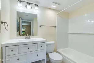 5995 N 78th St, Scottsdale, AZ 85250 - Photo 13