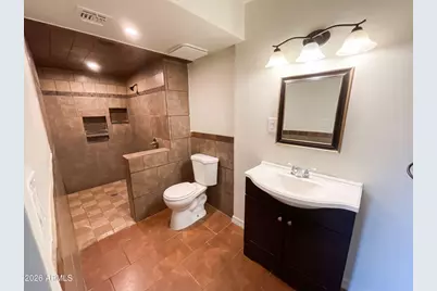 4253 E Vineyard Road, Phoenix, AZ 85042 - Photo 7