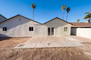 4253 E Vineyard Rd, Phoenix, AZ 85042 - Photo 5