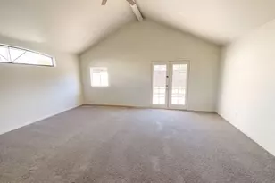 4253 E Vineyard Rd, Phoenix, AZ 85042 - Photo 3