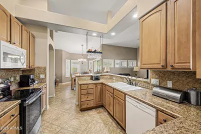 1546 E Manor Drive, Casa Grande, AZ 85122 - Photo 3