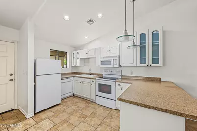1500 N Sunview Parkway #20, Gilbert, AZ 85234 - Photo 13