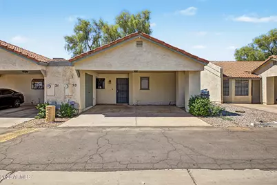 1500 N Sunview Parkway #20, Gilbert, AZ 85234 - Photo 1