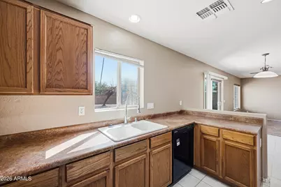 17137 W Port Royale Lane, Surprise, AZ 85388 - Photo 9
