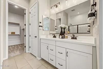 20093 W Montecito Avenue, Litchfield Park, AZ 85340 - Photo 15