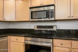 12212 N Paradise Vlg Pkwy S, Phoenix, AZ 85032 - Photo 9