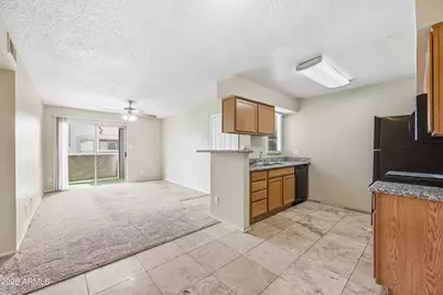 4410 N Longview Avenue #215, Phoenix, AZ 85014 - Photo 7
