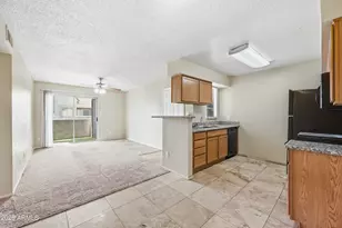 4410 N Longview Ave, Phoenix, AZ 85014 - Photo 7