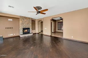 2703 W Languid Ln, Phoenix, AZ 85086 - Photo 11