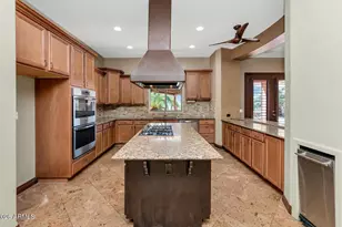 2703 W Languid Ln, Phoenix, AZ 85086 - Photo 13
