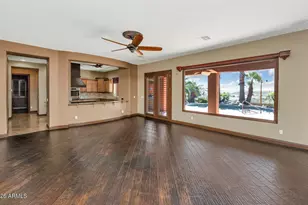 2703 W Languid Ln, Phoenix, AZ 85086 - Photo 9