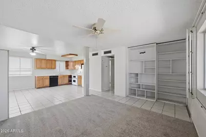 9329 N 44th Avenue, Glendale, AZ 85302 - Photo 7
