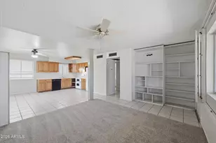 9329 N 44th Ave, Glendale, AZ 85302 - Photo 7