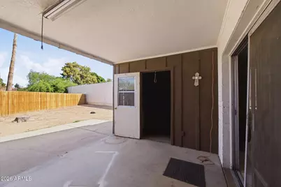 9329 N 44th Avenue, Glendale, AZ 85302 - Photo 19