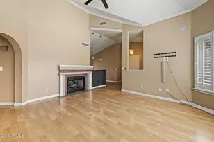 11038 W Runion Dr, Sun City, AZ 85373 - Photo 9