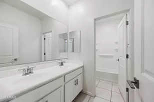 4240 W Coneflower Ln, San Tan Valley, AZ 85144 - Photo 25