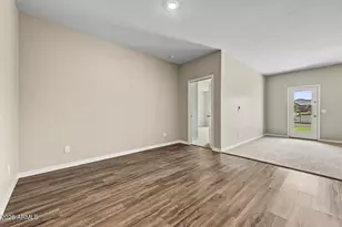5882 N 195th Dr, Litchfield Park, AZ 85340 - Photo 7
