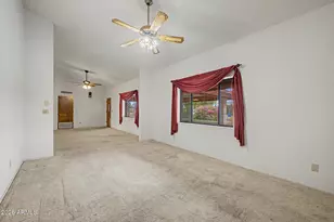 16602 N 43rd St, Phoenix, AZ 85032 - Photo 9
