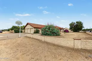 16602 N 43rd St, Phoenix, AZ 85032 - Photo 3