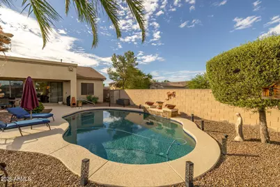 19135 N Falcon Lane, Maricopa, AZ 85138 - Photo 27