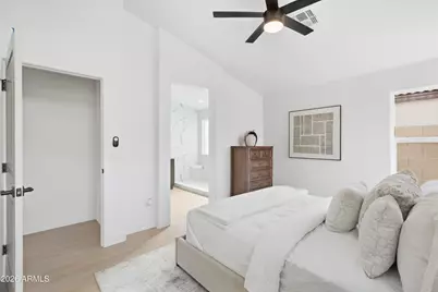 4622 E Grovers Avenue, Phoenix, AZ 85032 - Photo 17