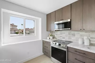 4622 E Grovers Avenue, Phoenix, AZ 85032 - Photo 11