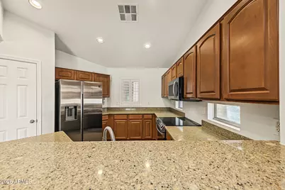 2401 W Silver Streak Way, San Tan Valley, AZ 85144 - Photo 11