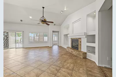 2401 W Silver Streak Way, San Tan Valley, AZ 85144 - Photo 5